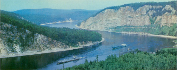 Лєна