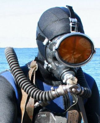 Diver.jpg